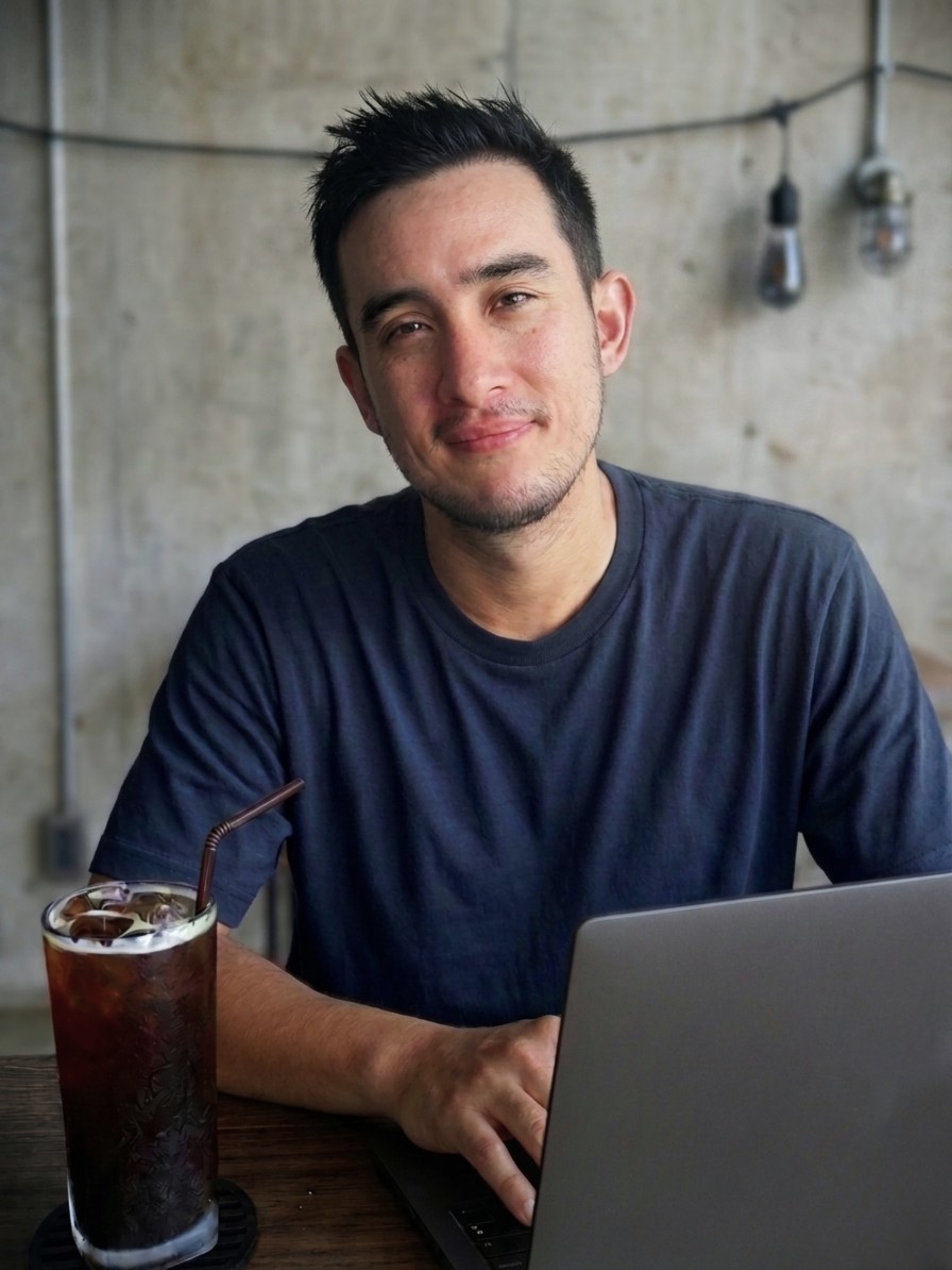 Image of Aaron W